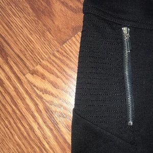 Black stretchy pants